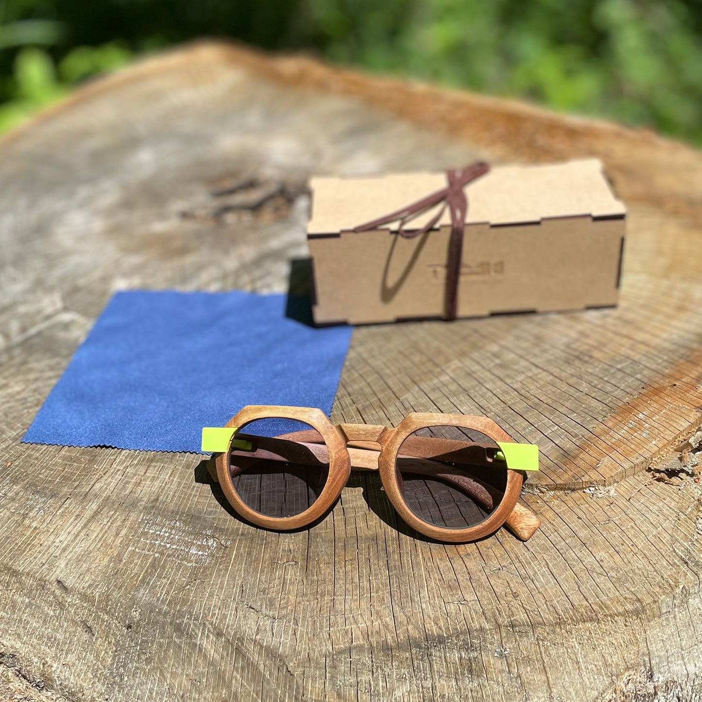 SUNGLASSES_ model - MATSU