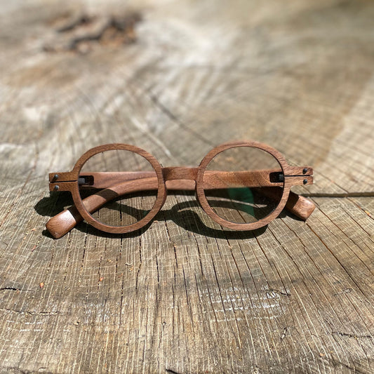 SUNGLASSES_ model - SO